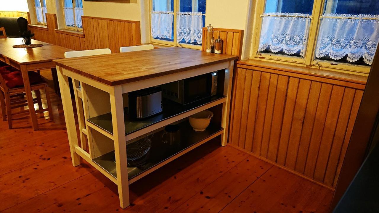 Chalupa kde bejval krám ★ sauna ★ kulečník ★ pinec Vysoké nad Jizerou Esterno foto